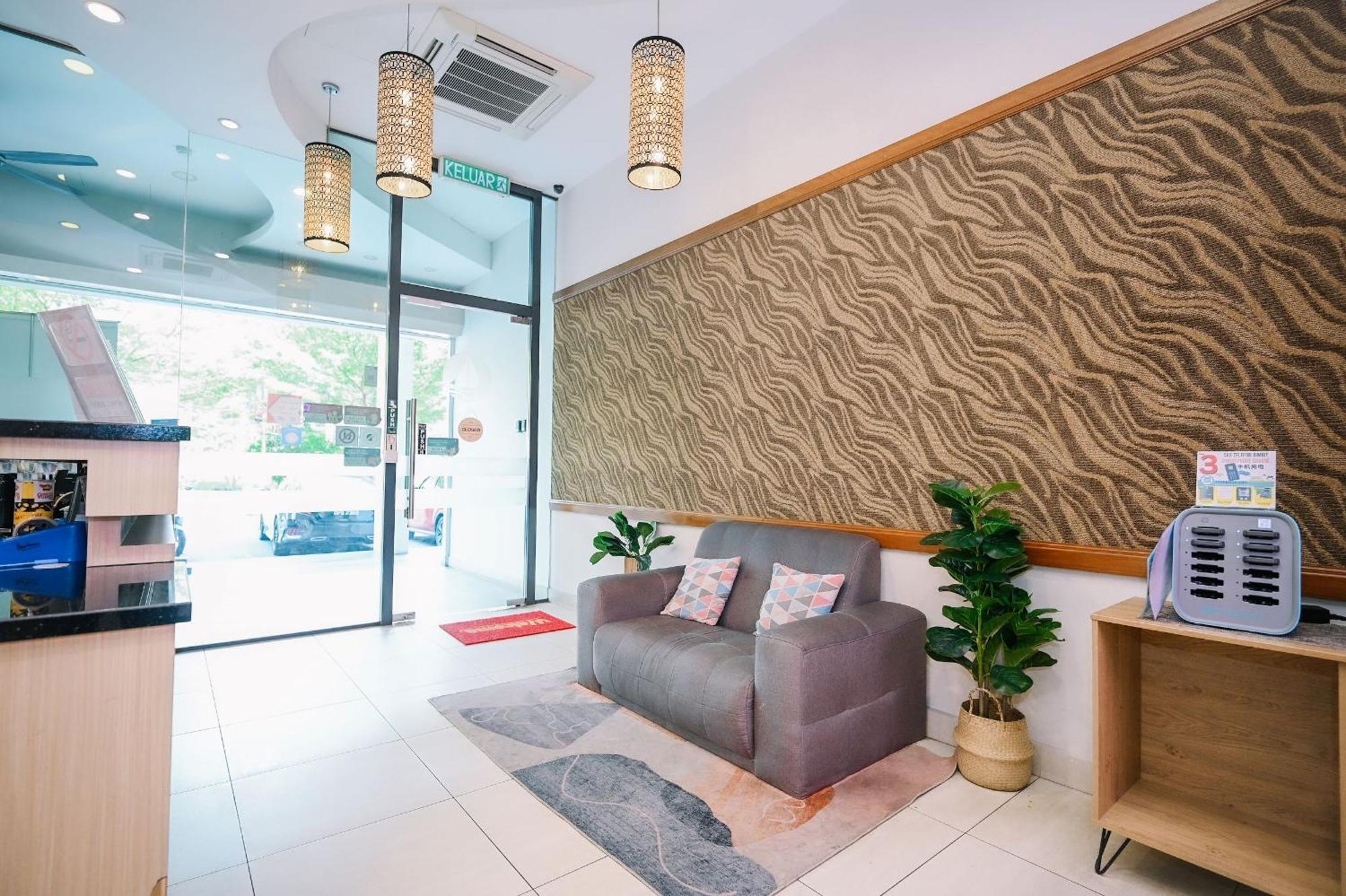 Swing & Pillows - Pj21 Petaling Jaya Exterior photo